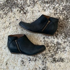 Dansko Leyla Wedge Bootie black